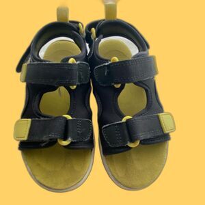 Cat & Jack shoes/Boys Double Adjustable Strap Lightweight Sandals